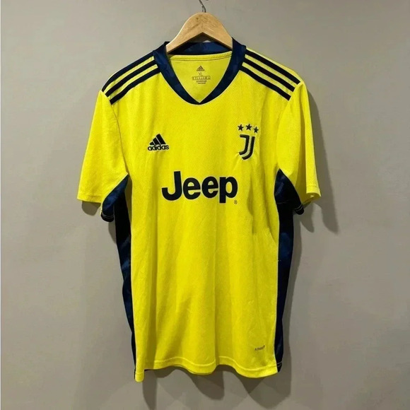 Juventus Soccer Football  Jersey - Picture 1 of 7